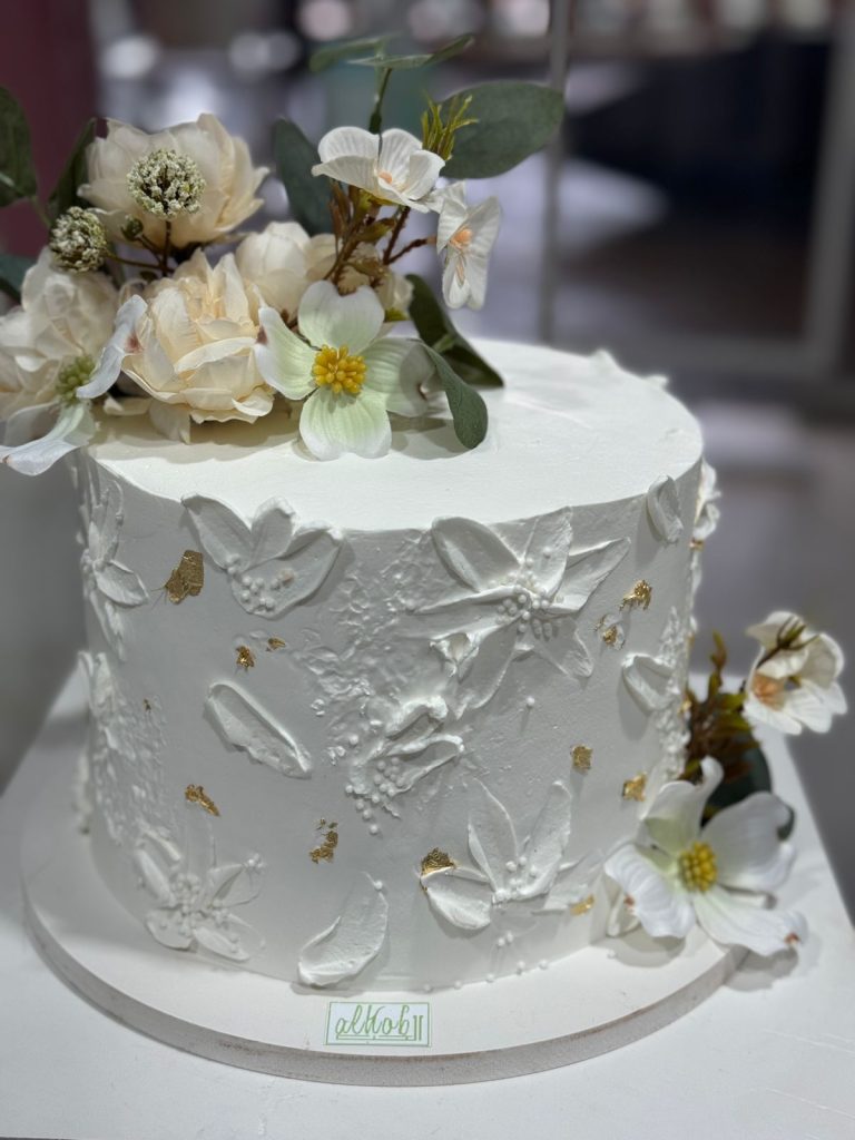 White Flower Cake